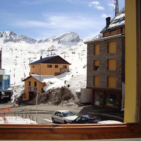 Hotel Guineu Pas De La Casa Exteriör bild