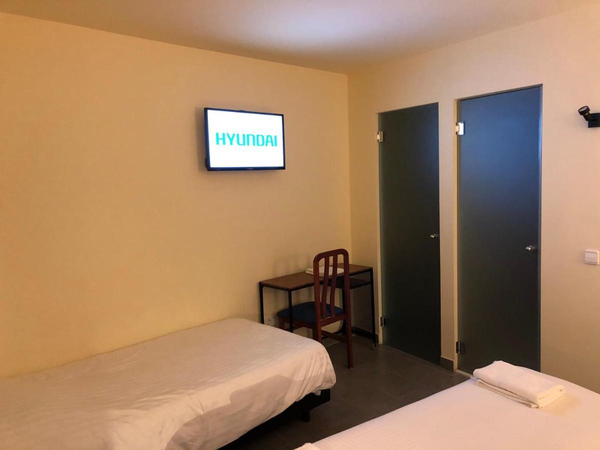 Hotel Guineu Pas De La Casa Exteriör bild