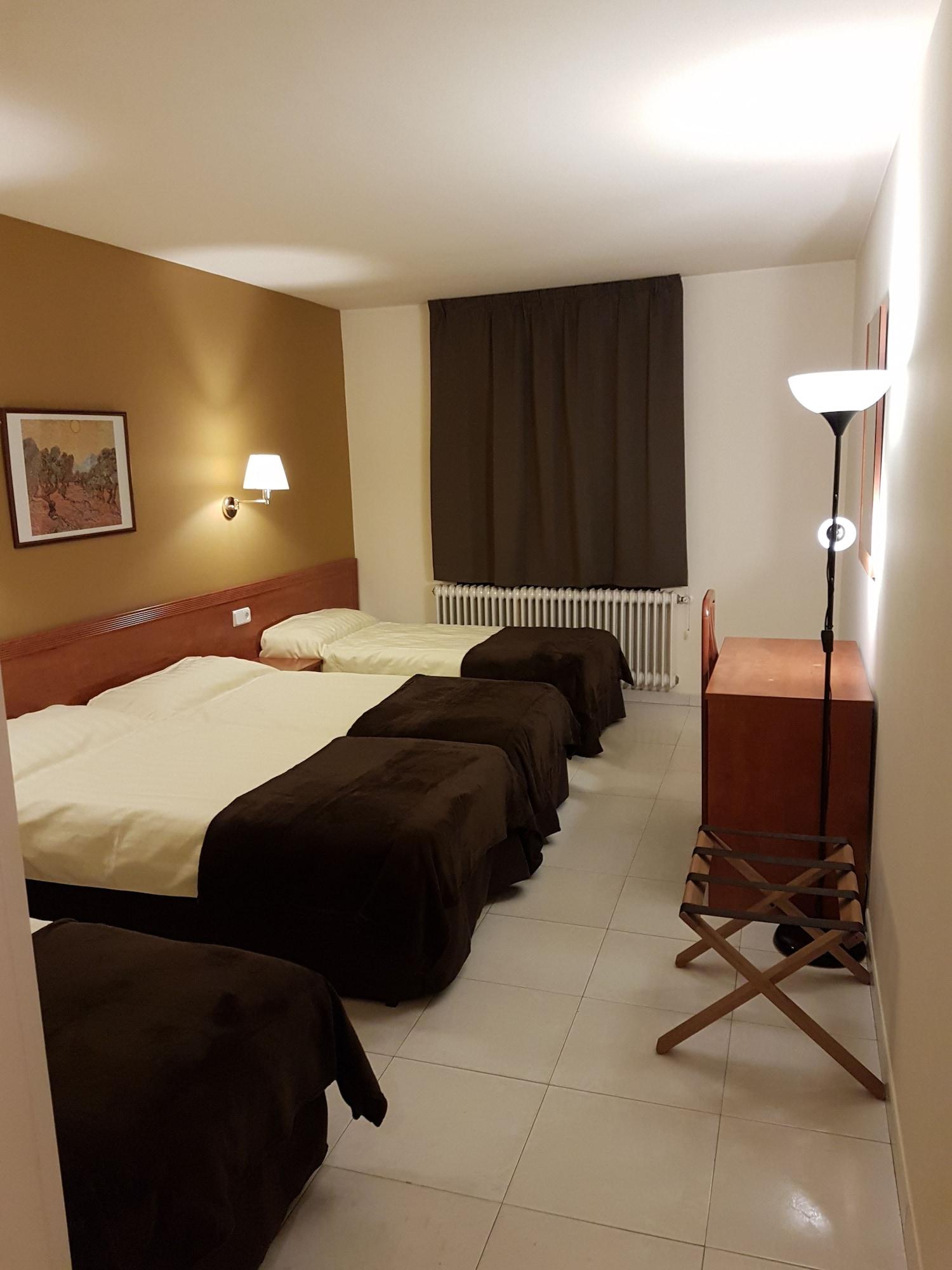 Hotel Guineu Pas De La Casa Exteriör bild