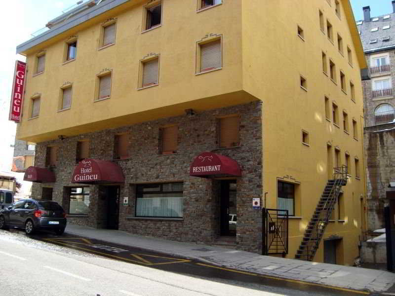 Hotel Guineu Pas De La Casa Exteriör bild